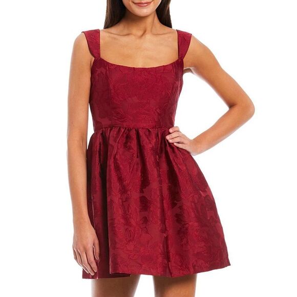 Sachin + Babi Dresses & Skirts - Sachin & Babi Gail Floral Jacquard Square Neck Sleeveless Flounce Hem Dress